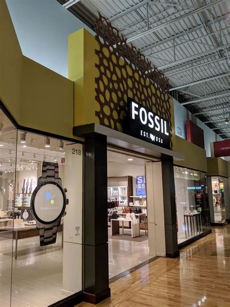 fossil outlet vaughan ontario.